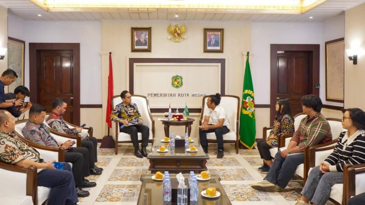 Rico Waas Dukung Anak Muda Angkat Budaya Lokal Lewat Jong Batak’s Arts Festival