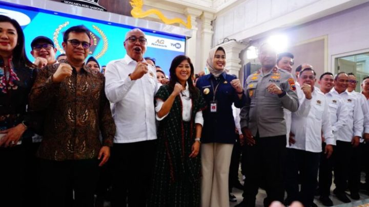 Pengurus PWI Pusat Periode 2025-2030 Resmi Dikukuhkan di Monumen Pers Solo