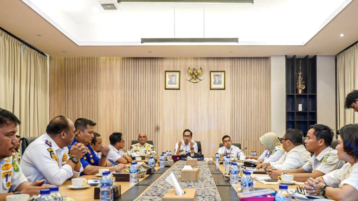 Rico Waas: Perlu Sinergi Dalam Penegakan Perda