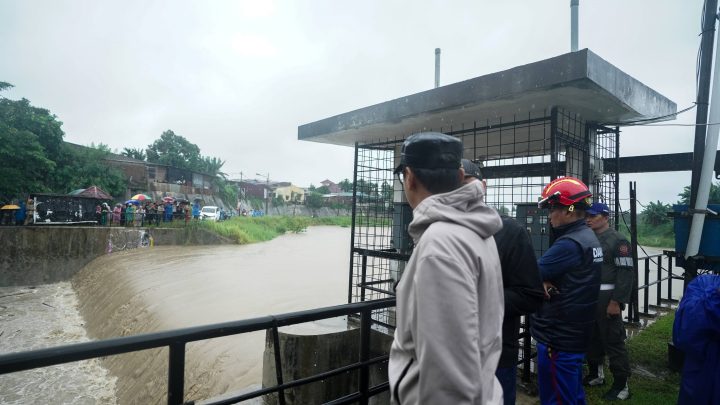 Rico Waas Instruksikan Evakuasi Cepat dan Operasikan Dapur Umum