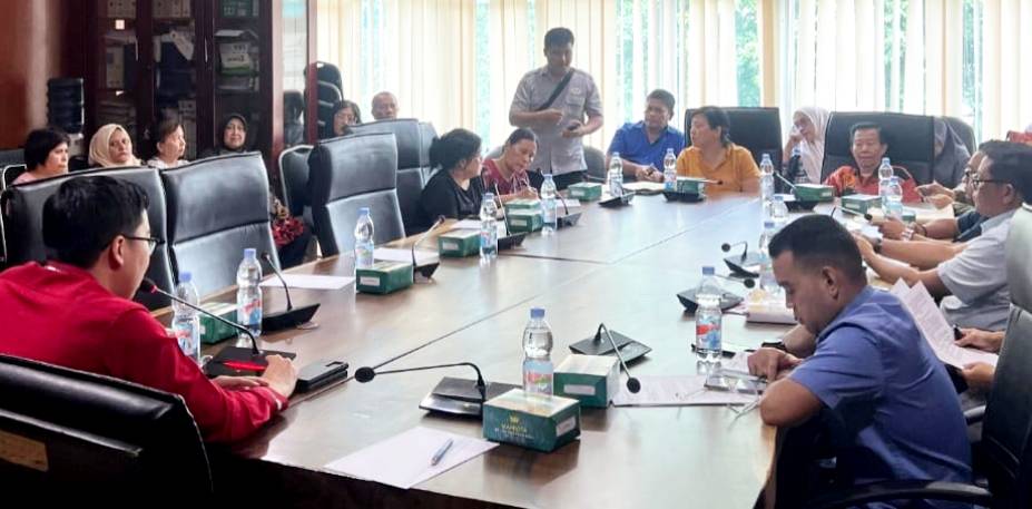 Komisi III dan PUD Pasar Medan Harap Pengosongan Pasar Sambas Ditunda