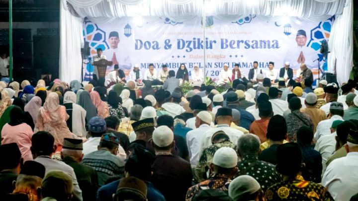 Ribuan Warga Kota Tebing Tinggi Ikuti Doa dan Dzikir Bersama