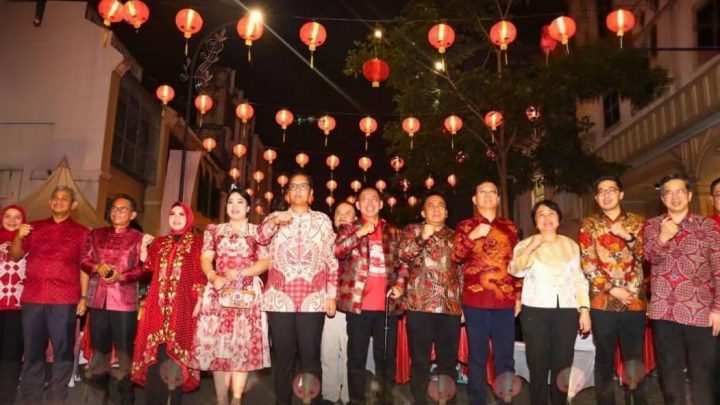 Pimpinan Dewan Hadiri Harmoni Imlek Kota Medan