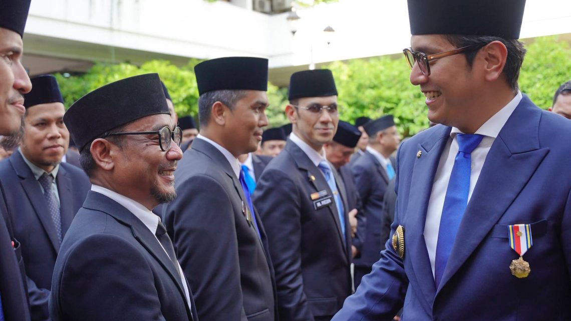 Rico Waas Lantik 213 Pejabat, Tekankan Mental Tancap Gas