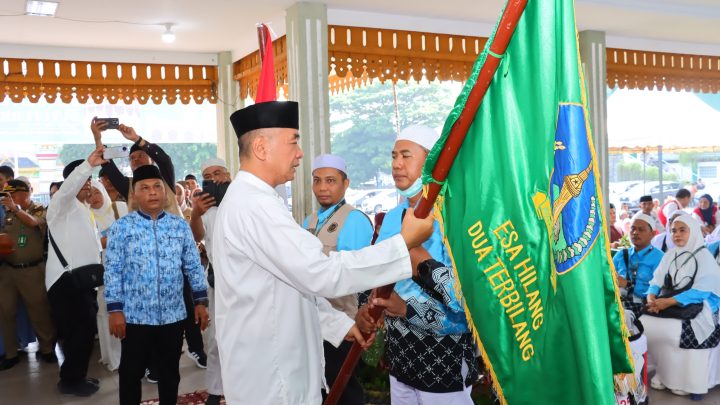 Pemko Tebing Tinggi Lepas Keberangkatan 82 Jemaah Haji Menuju Tanah Suci
