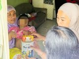 Peringati Hardiknas 2026, Ketua DPRD Medan Salurkan Susu dan Vitamin untuk Balita Stunting