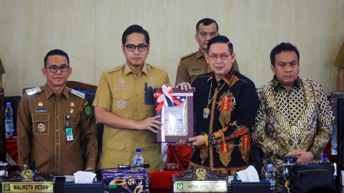 Rico Waas Paparkan Strategi Efisiensi APBD 2025: Tanpa Utang, Fokus Banjir dan Digitalisasi PAD