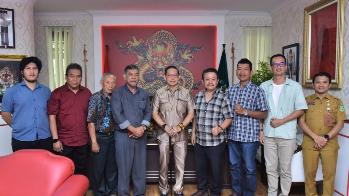 15 Tahun Dikepung Banjir, Warga Sempakata Sampaikan Keluhan ke Ketua DPRD Medan