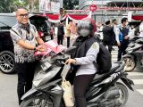 Pemko Medan dan PWPM Kibarkan Semangat Merah Putih di Jalanan Kota