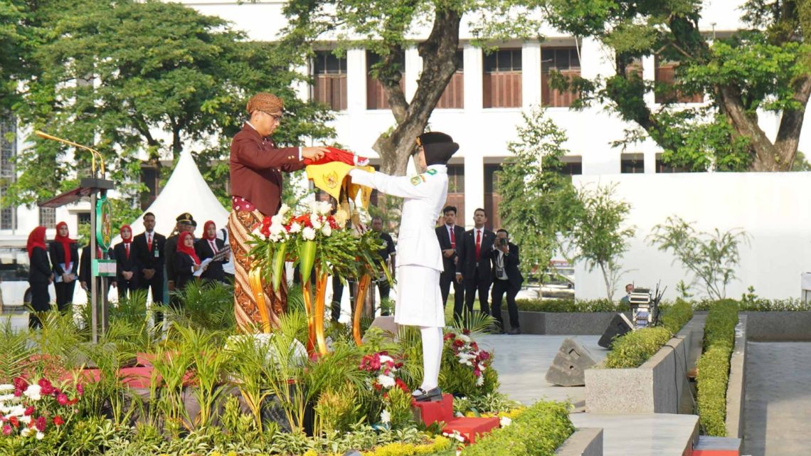 Pimpin Upacara HUT ke-81 RI, Rico Waas: Pembangunan Harus Berdampak dan Tingkatkan Kesejahteraan Masyarakat