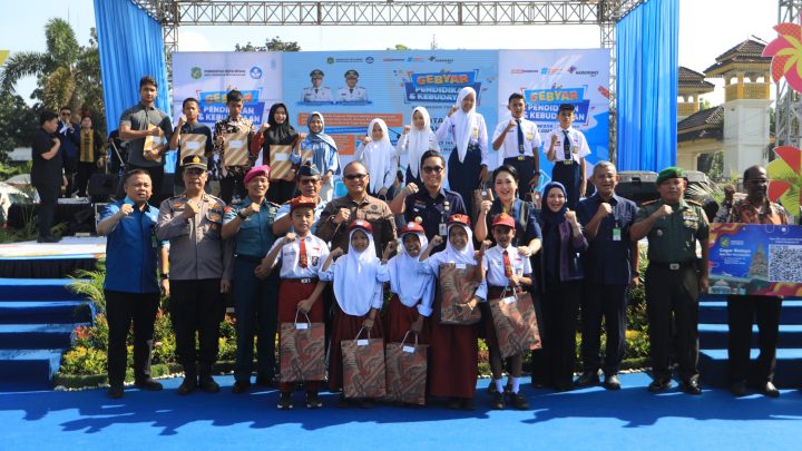 Program Tebus Ijazah Rico Waas Targetkan 1.000 Siswa, 278 Sudah Terealisasi
