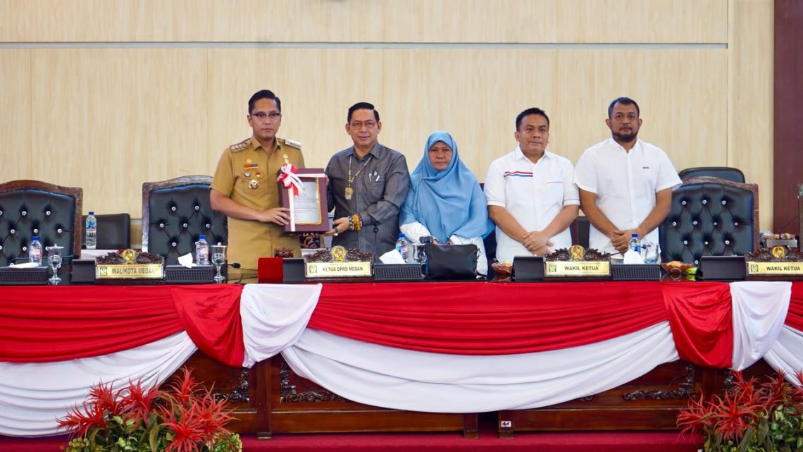 Rico Waas: Penanggulangan Kemiskinan Jangan Hanya Hitung Bantuan